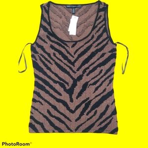 White House Black Market Ladies Tank top